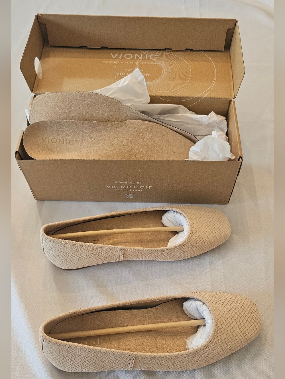 NIB Vionic Orinda 2 Cameo Rose Textured Ballet Flats 8.5 M